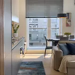 Urban Premium Sokolska 30a Towers - No 58 - 2 Free Garages, Gym & Sauna Apartmán