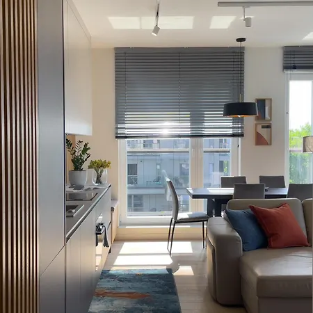 Apartamento Urban Premium Sokolska 30a Towers - No 58 - 2 Free Garages, Gym & Sauna