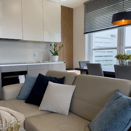 Urban Premium Sokolska 30a Towers No 58, 2 Free Garages, Gym & Sauna, Self Check-in *