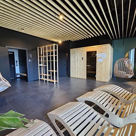 Apartment Urban Premium Sokolska 30a Towers - No 58 - Gym & Sauna - Air Condition - Balcony - 2 Free Garage