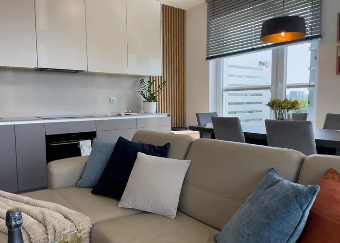 Urban Premium Sokolska 30a Towers No 58, 2 Free Garages, Gym & Sauna, Self Check-in *