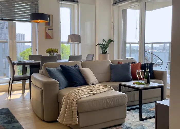 Urban Premium Sokolska 30a Towers No 58, 2 Free Garages, Gym & Sauna, Self Check-in Apartamento